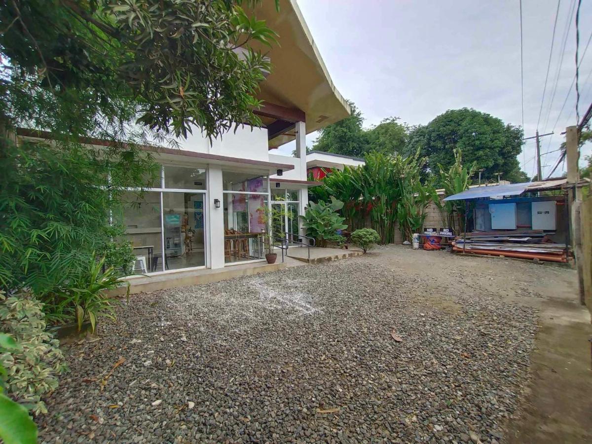 Frachette'S Bed & Breakfast Puerto Princesa Exterior photo